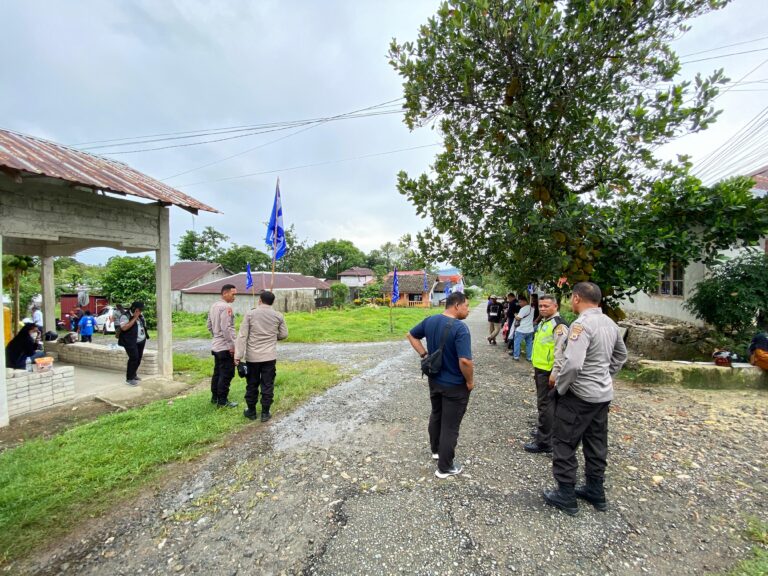 Satgas OMB Salawaku Polda Maluku Amankan Kampanye Tatap Muka di Suli