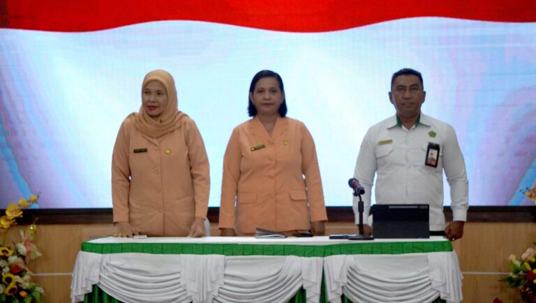 Pertemuan Bulan Mei DWP Kemenag Maluku Gelar Pembinaan dan Sosialisasi Kesehatan