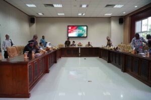 Komisi VIII DPR Sambangi UIN Ambon, Janji Sumbang Bus Kampus